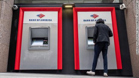 First on CNN: Bank of America is giving workers $1 billion of stock