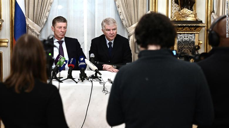 Russia and Ukraine agree to continue ceasefire talks