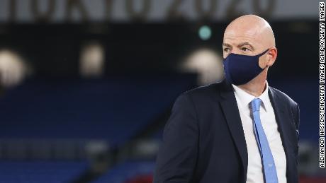 Gianni Infantino: FIFA president says his comments about refugees &#39;crossing the Mediterranean&#39; were &#39;misinterpreted&#39;
