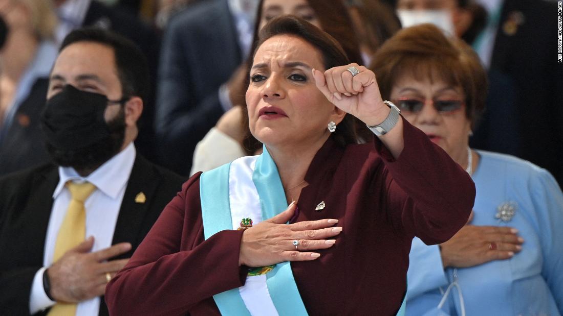 Honduras' first female president sworn in