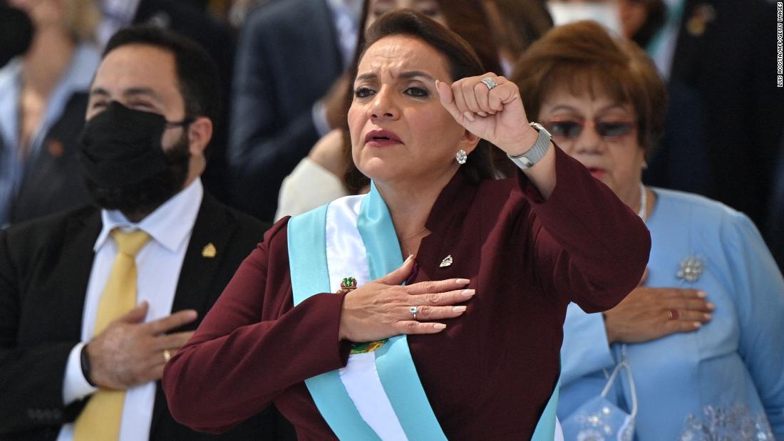 Xiomara Castro becomes Honduras' first female president