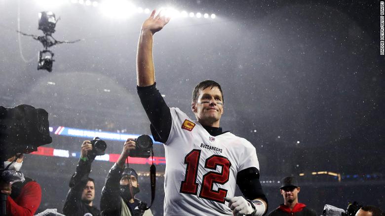 Seven-time Super Bowl champion Tom Brady officially announces retirement from NFL
