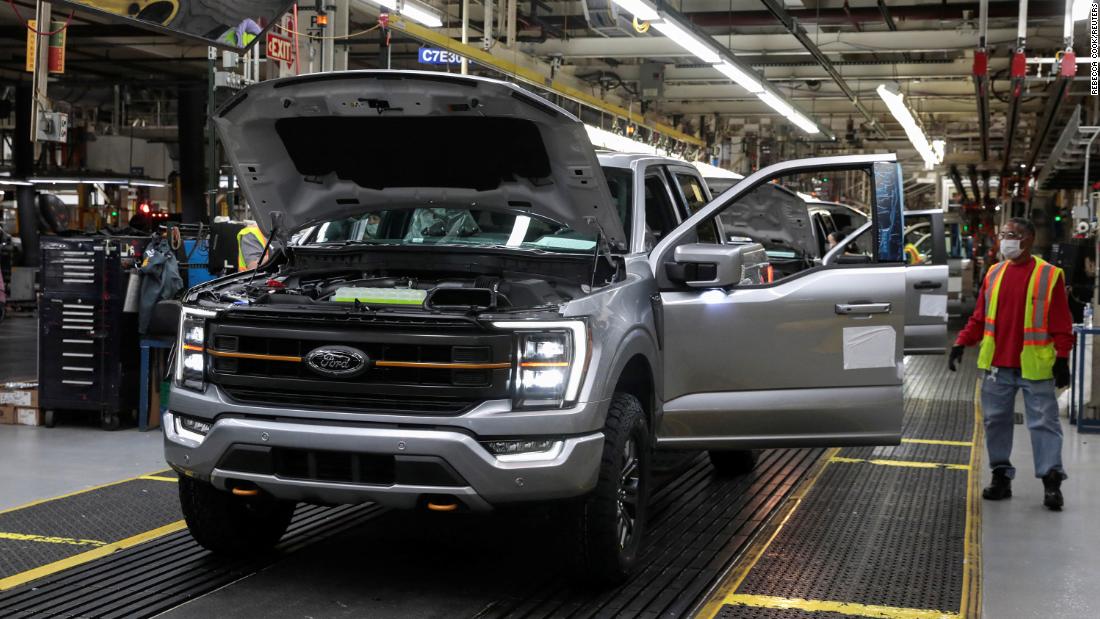 Ford earnings hurt by chip shortage