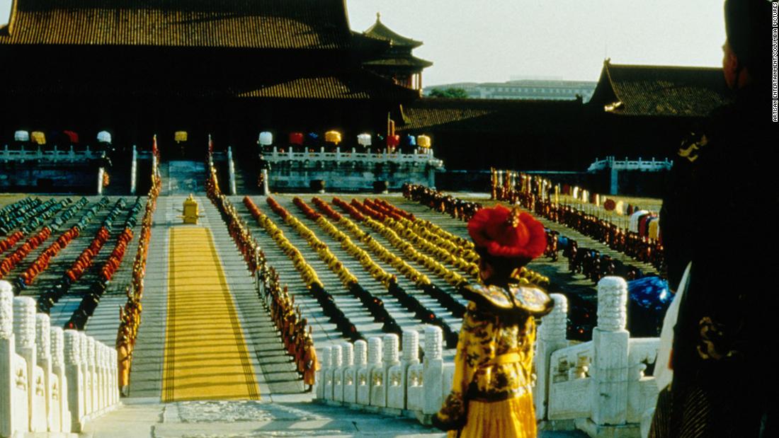 &lt;strong&gt;&quot;The Last Emperor&quot; (1988):&lt;/strong&gt; Director Bernardo Bertolucci&#39;s film about the life of Chinese emperor Puyi won nine Oscars -- quite an achievement, considering it was nominated for zero awards in the acting categories. Besides best picture, it also won best director, best adapted screenplay and best cinematography, among others.