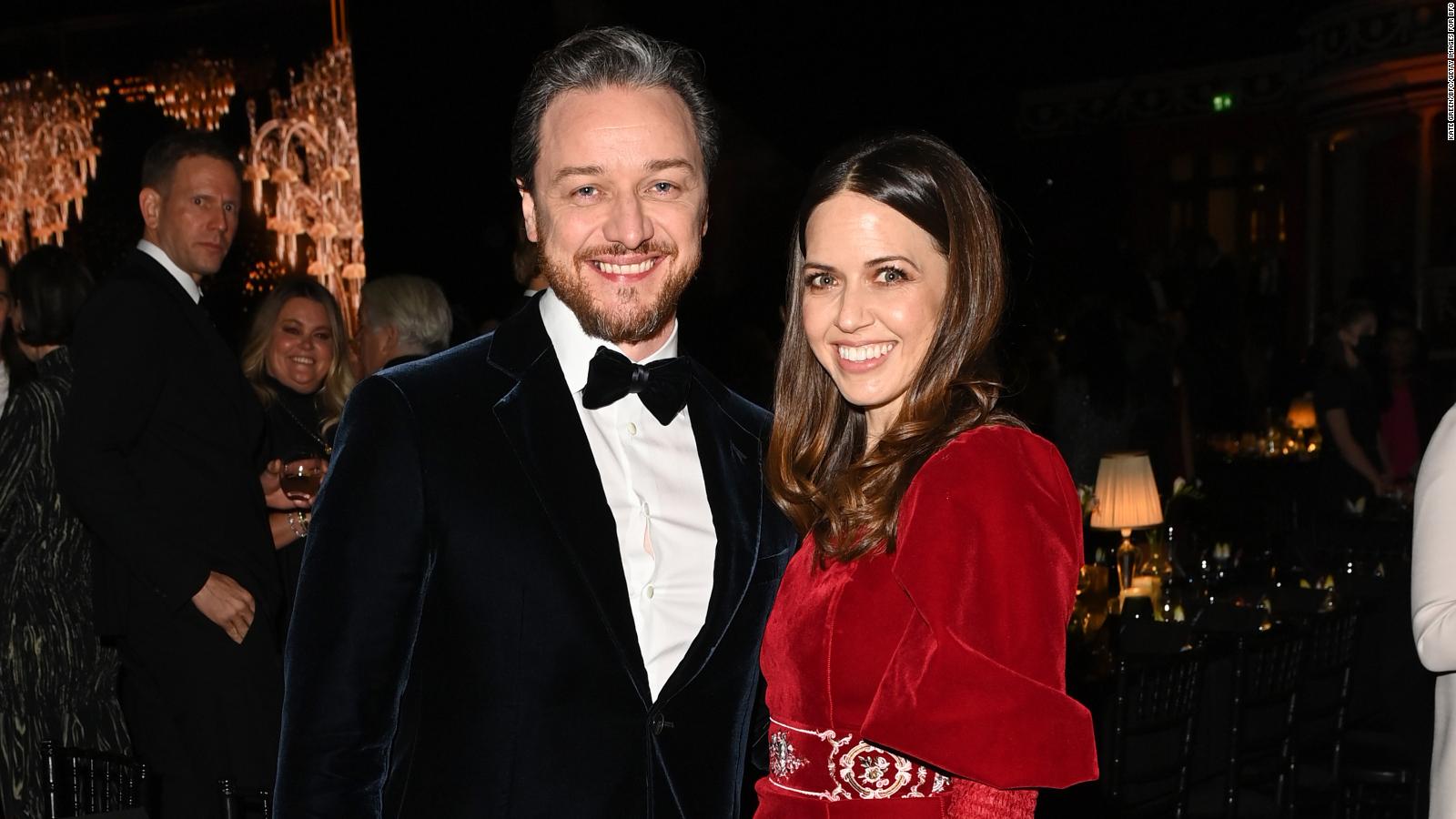 X Men Actor James Mcavoy Secretly Marries Girlfriend Lisa Liberati ...