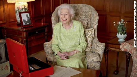 A new photograph was released to mark Accession Day and the start of the Queen&#39;s Platinum Jubilee year. In the photograph, the monarch smiles broadly in the saloon at Sandringham House. One of her famous red despatch boxes sits on the table nearby.