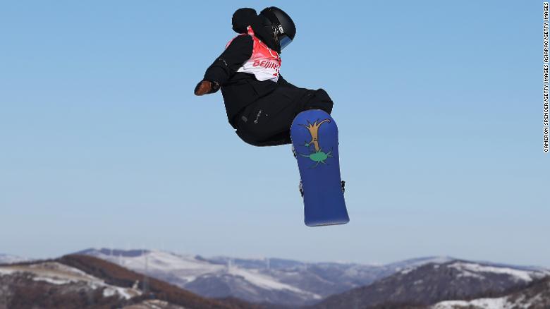 Zoi Sadowski-Synnott: Kiwi is taking snowboarding ‘to the next level’ as 20-year-old wins gold