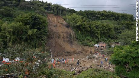 Heavy rainfall and unstable ground caused Tuesday&#39;s landslide in Pereira, Colombia. 
