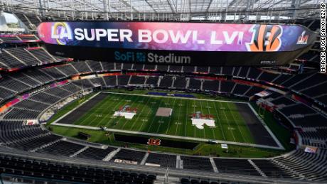 El Super Bowl LVI es un 'objetivo potencialmente atractivo'  por terrorismo, pero no hay señales de ninguna amenaza específica y creíble, dicen las autoridades.