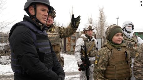 Gunshots rang out as CNN gets first look at standoff in East Ukraine