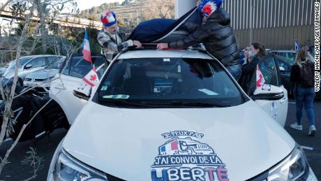 París y Bruselas 'Freedom Convoy' francés