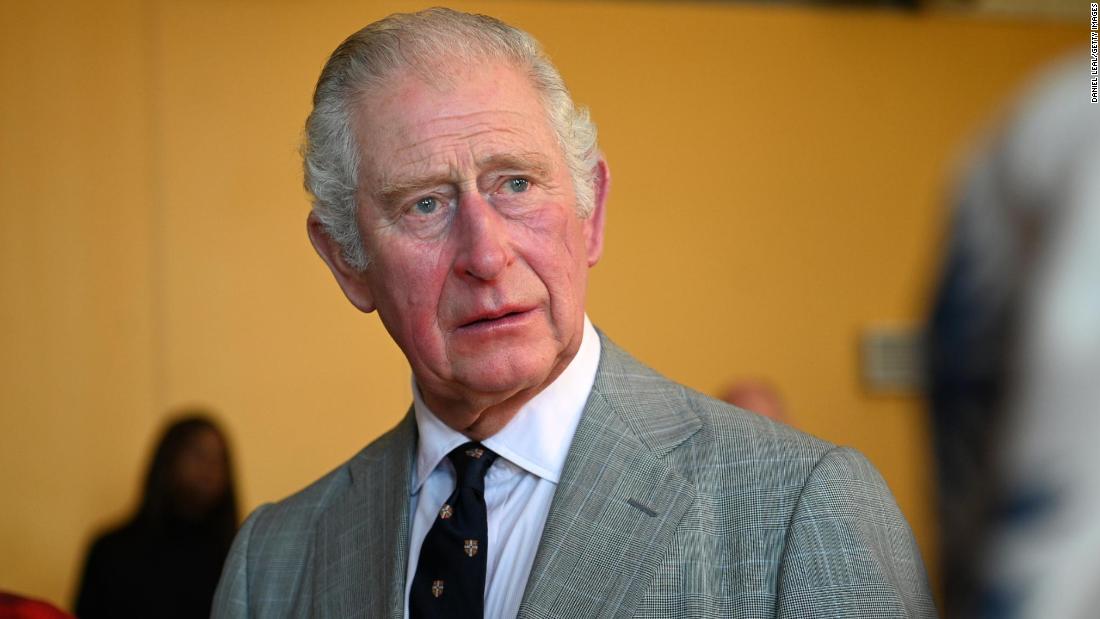 Princ Charles přijal tašku za 1 milion eur od katarského šejka, uvádí Sunday Times