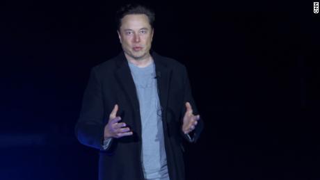 Elon Musk presenta la muy esperada actualización de Starship, pero no tiene nuevos detalles 