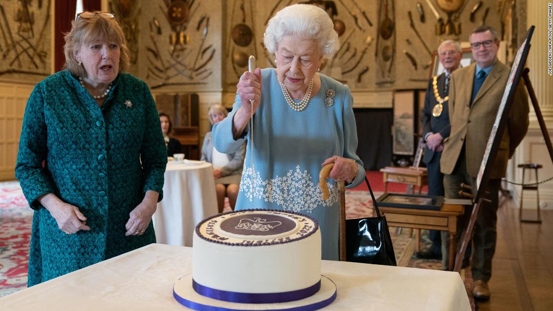 The Queen cuts a cake to celebrate the start of her &lt;a href=&quot;https://www.cnn.com/2022/01/09/uk/queen-elizabeth-ii-platinum-jubilee-intl-scli-gbr/index.html&quot; target=&quot;_blank&quot;&gt;Platinum Jubilee&lt;/a&gt; in February 2022. It had been 70 years since &lt;a href=&quot;http://www.cnn.com/2022/02/05/europe/gallery/queen-elizabeth-ii-reign-begins/index.html&quot; target=&quot;_blank&quot;&gt;the Queen took the throne&lt;/a&gt; in 1952.
