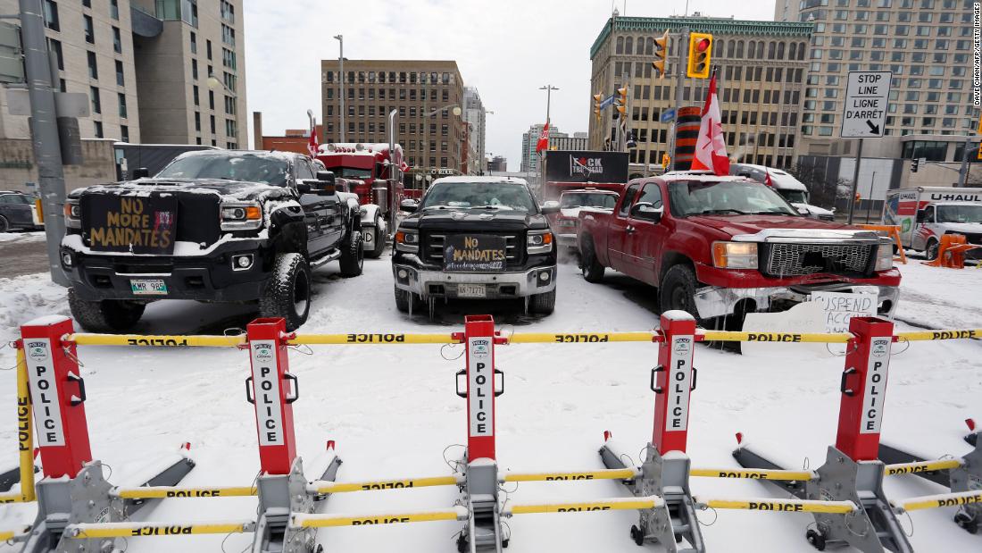 Trucks parked in downtown Ottawa continue to protest Covid-19 mandates on February 4.