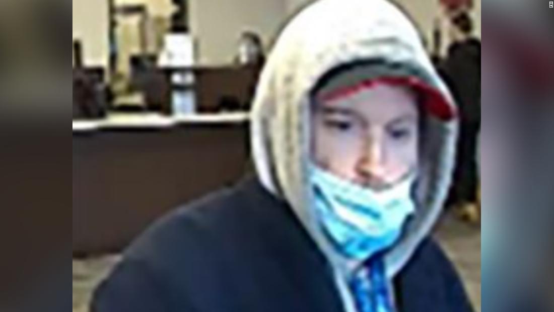 FBI offering $10000 for help in finding serial bank robber nicknamed the ‘Route 91 Bandit’ – CNN