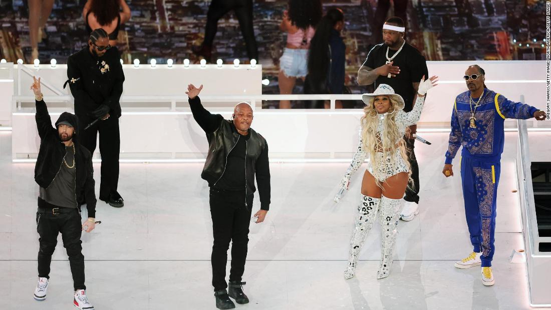 Super Bowl halftime show brought all the hip-hop heat