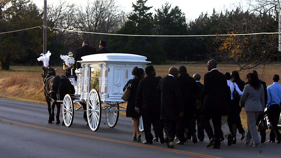 The funeral for West&#39;s mother, Donda, is held in Spencer, Oklahoma, in 2007. She died at the age of 58.
