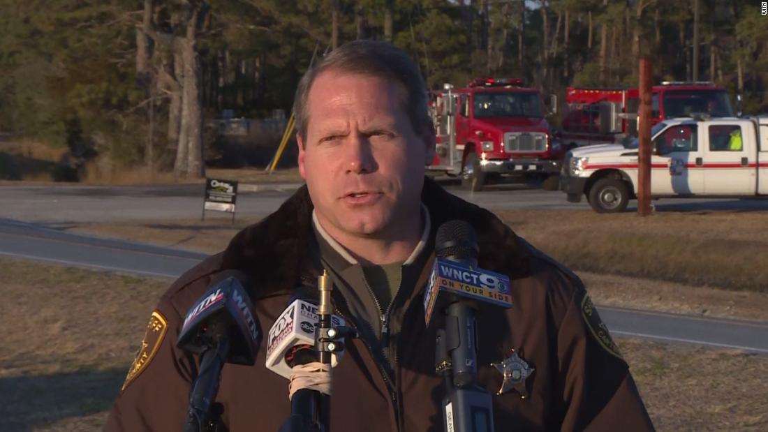 4 teens among 8 people in plane that crashed off NC coast, sheriff's office says