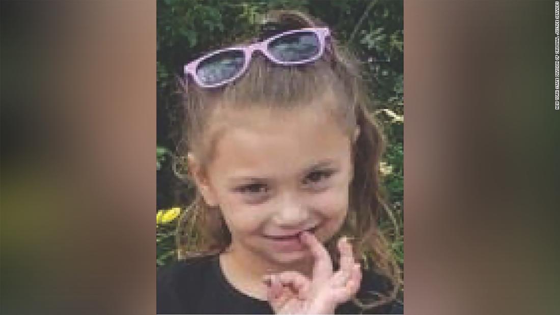 Authorities are piecing together what happened to Paislee Shultis who was found alive under a staircase. Here’s what we know – CNN