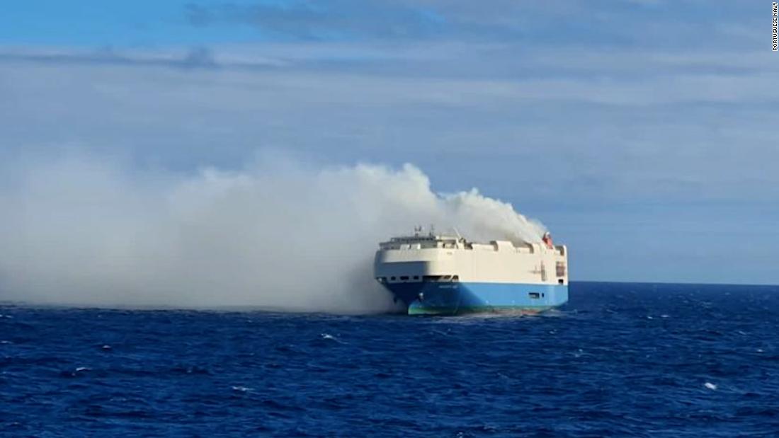 ‘My car is now adrift’: Cargo ship fire imperils thousands of luxury cars – CNN Video