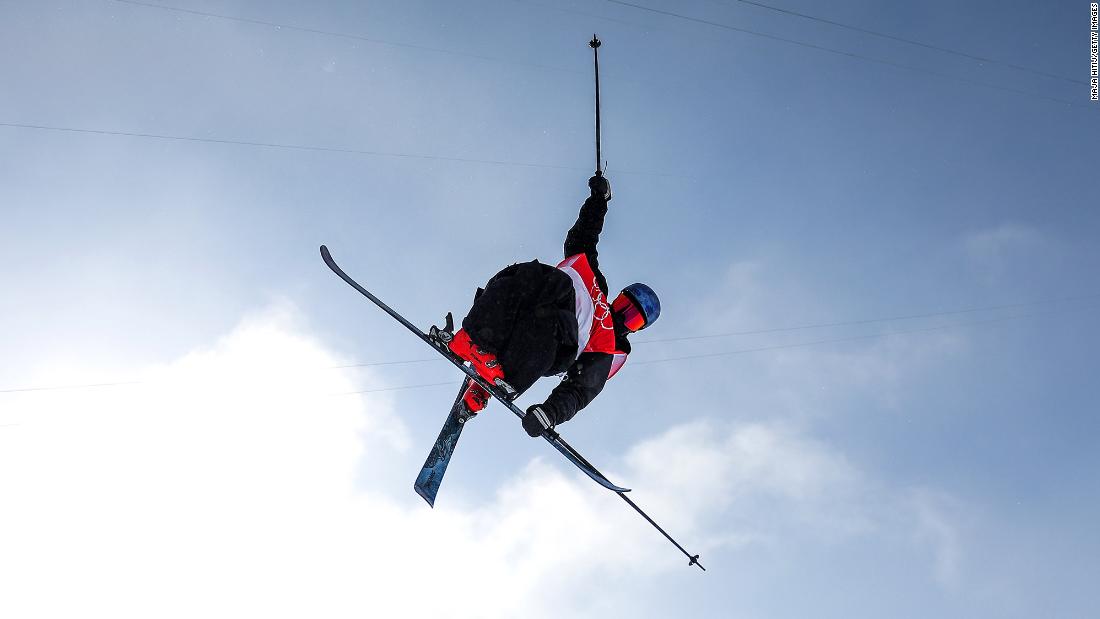 New Zealand's Nico Porteous wins halfpipe gold as high winds send freeskiers tumbling