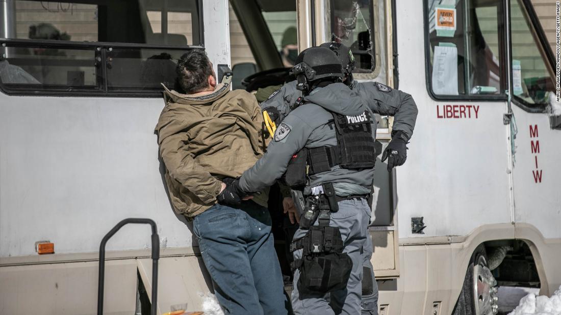 Canadian Covid-19 protesters and police faceoff in Ottawa amid freezing conditions