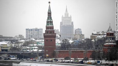 A picture taken on February 1, 2022 shows the Vodovzvodnaya Tower of the Kremlin and the Ministry of Foreign Affairs of Russia&#39;s building in Moscow. 