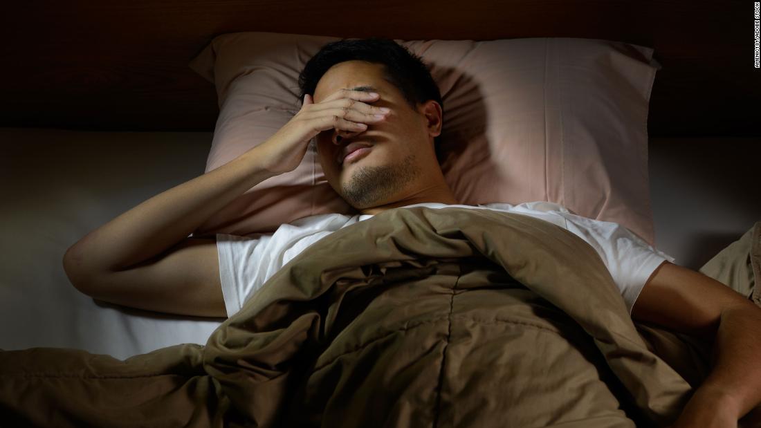 Poor sleep decreases vaccine effectiveness, especially for men