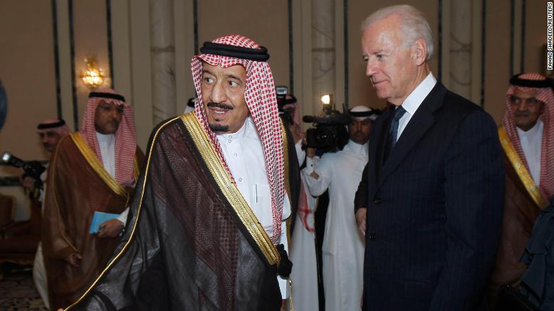 US Vice President Joe Biden offers condolences to Prince Salman bin Abdulaziz Al Saud upon the death of his brother, in Riyadh&#39;s Prince Sultan palace in October 2011.