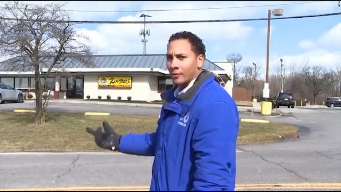 Watch: TV reporter’s mom embarrasses him at work – CNN Video