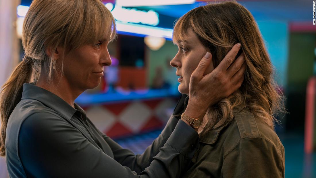 'Pieces of Her' assembles a Netflix mystery around Toni Collette's mom with a past
