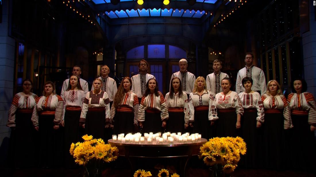 ‘SNL’ returns from hiatus with a powerful tribute to Ukraine – CNN