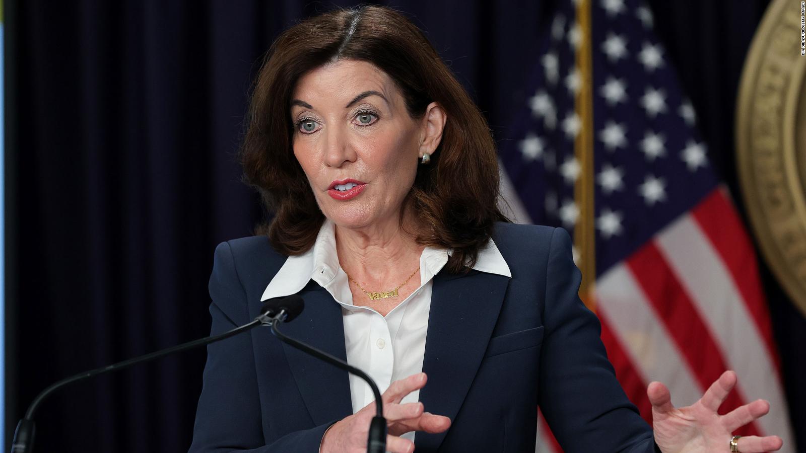 Governor Kathy Hochul says New York indoor school mask mandate to be ...