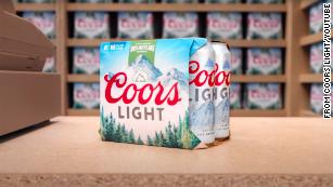 https://cdn.cnn.com/cnnnext/dam/assets/220228082705-new-molson-coors-beer-no-plastic-packaging-medium-plus-169.jpg