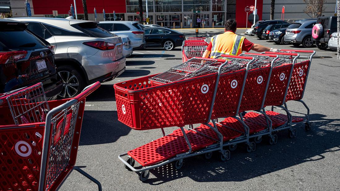 Target boosts its starting pay for some jobs to $24 an hour - CNN