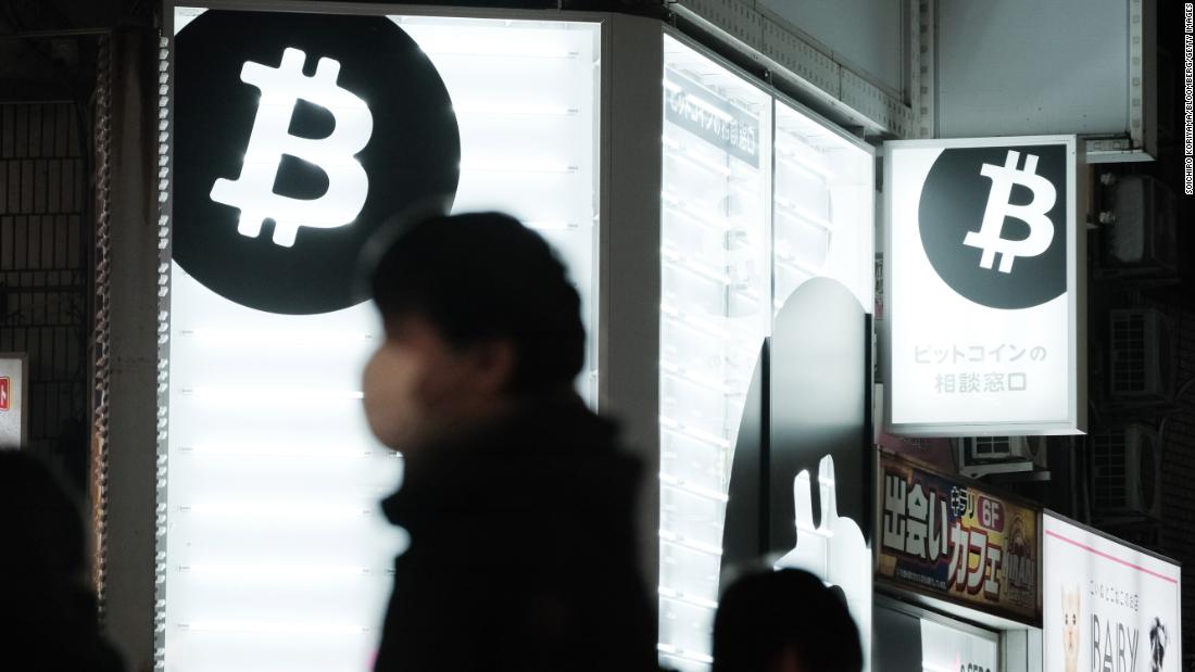 Bitcoin jumps back above $40,000 as Russians switch to crypto