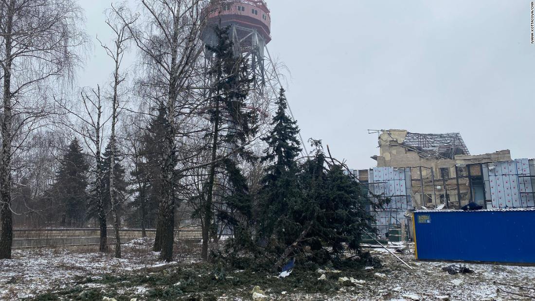 Last week, he was a hot air balloon pilot. Now, he's helping defend Kyiv as missiles fall from the sky