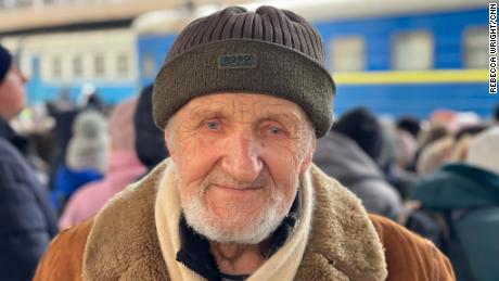 Mykola Tymchishin, 80, said he would stay and fight.