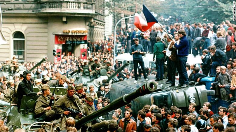 I was 17 when Soviet tanks rolled into Prague — and watch in horror now