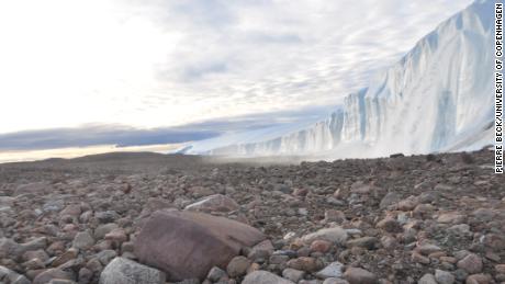 This image was taken while the researchers undertook fieldwork at the edge of the Greenland Ice Sheet in 2019.