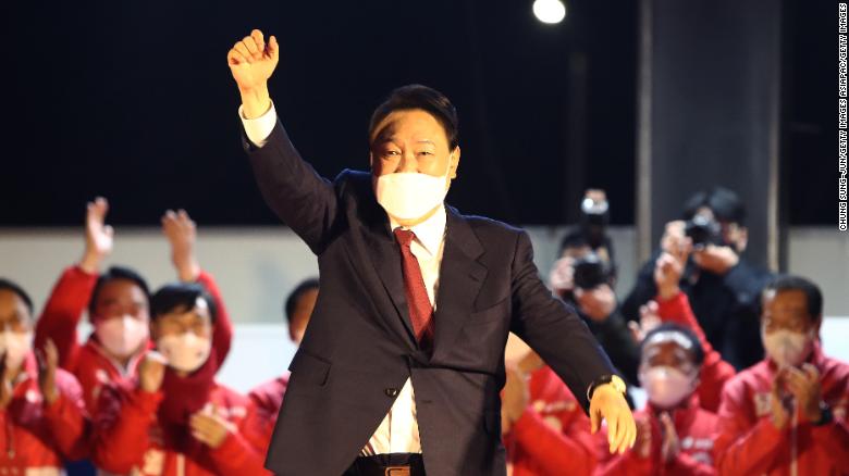 South Korea elects opposition conservative Yoon Suk Yeol to be next president