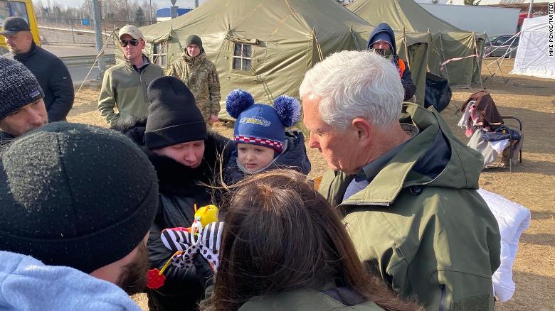 Former Vice President Pence visits Ukraine-Poland border and meets with Ukrainian refugees