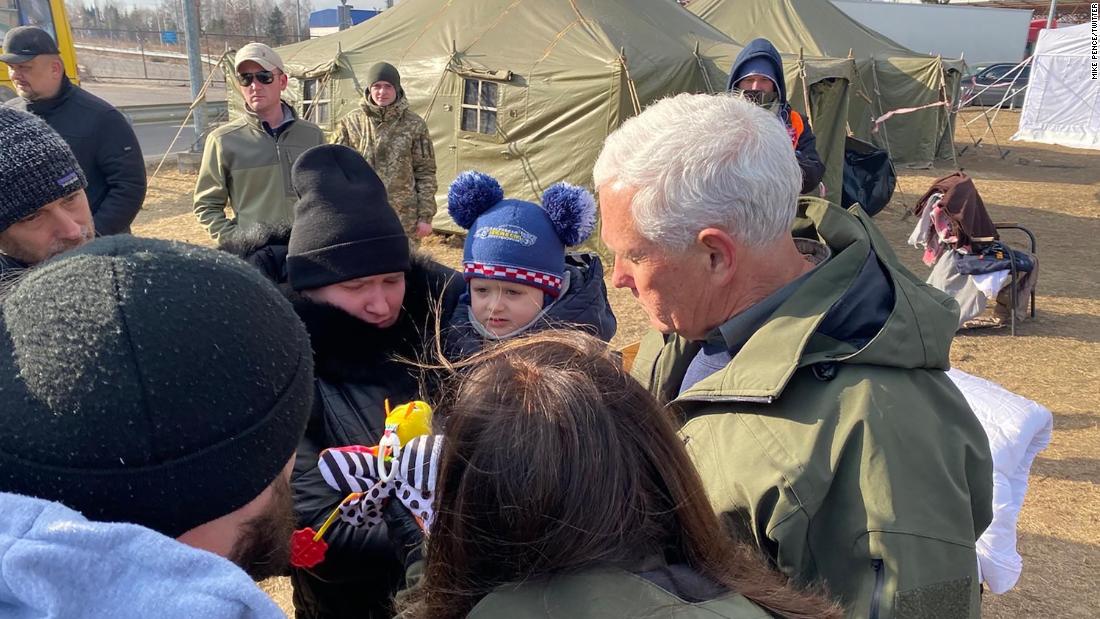 Former Vice President Pence visits Ukraine-Poland border and meets with Ukrainian refugees