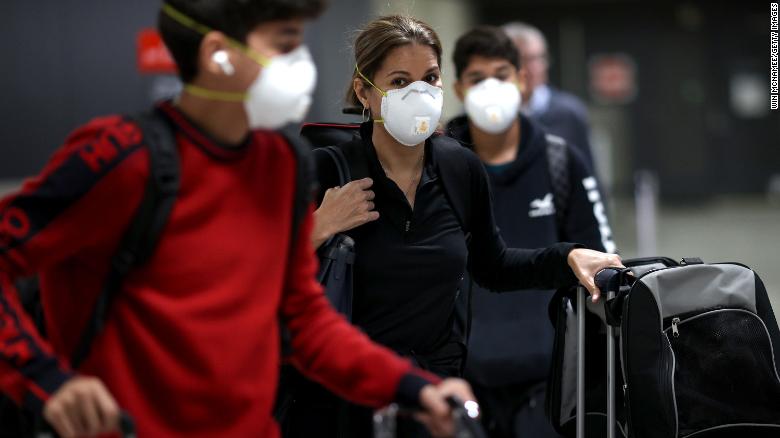 Nearly 2 years after masks were required for US travelers, its abrupt end prompts excitement and confusion among passengers