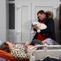 02 ukraine 0311 mariupol hospital birth