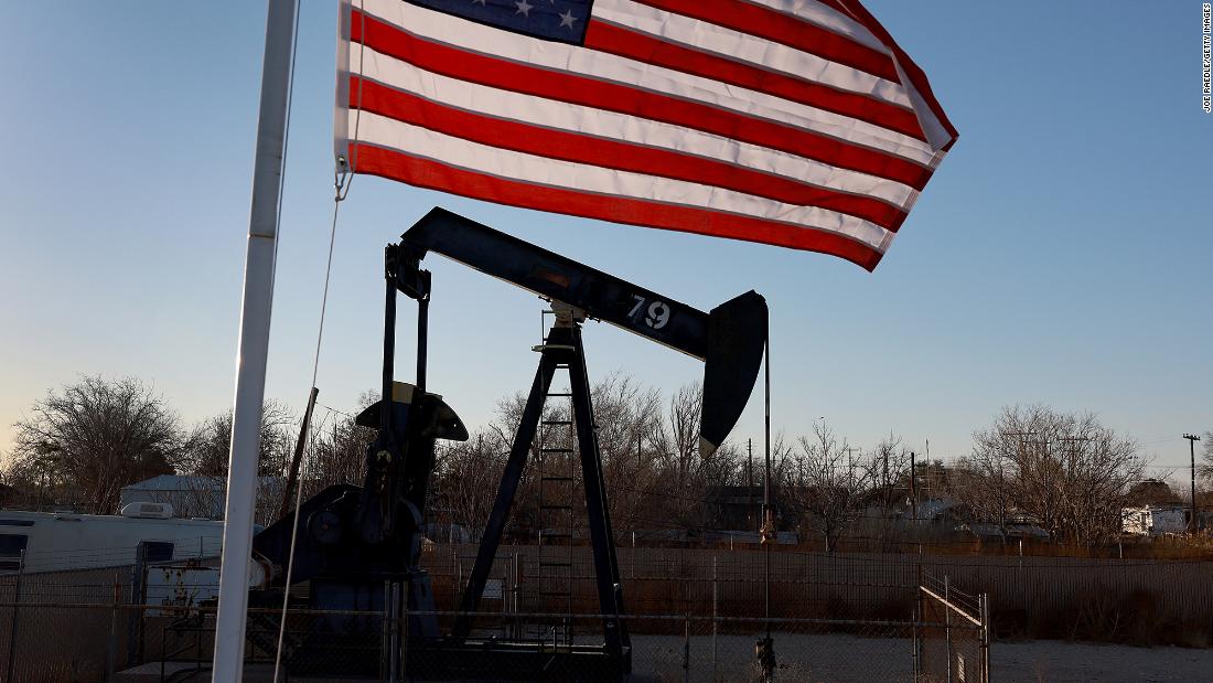 Oil briefly tumbles below 0 a barrel. That’s good news for gas prices