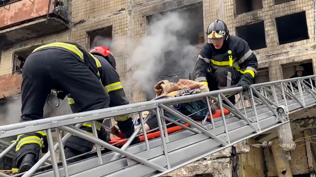 Zastępca burmistrza Mariupola powiedział, że siły rosyjskie niszczą jego miasto