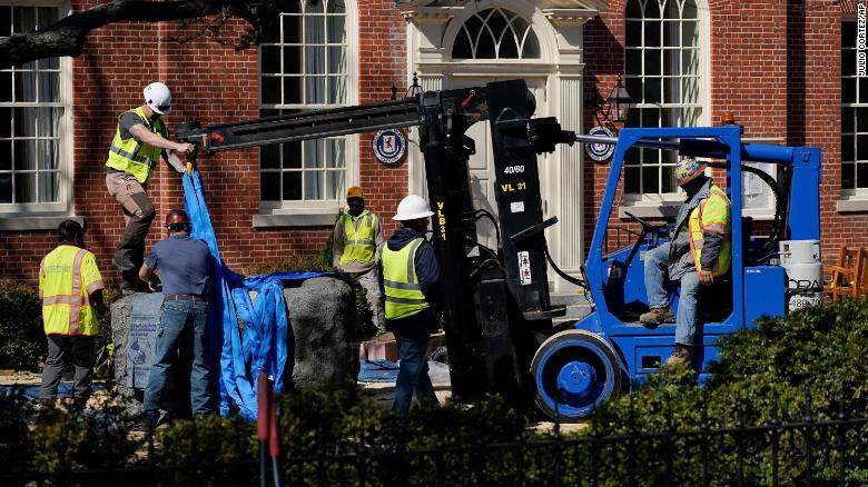 Maryland removes the state’s last courthouse Confederate statue