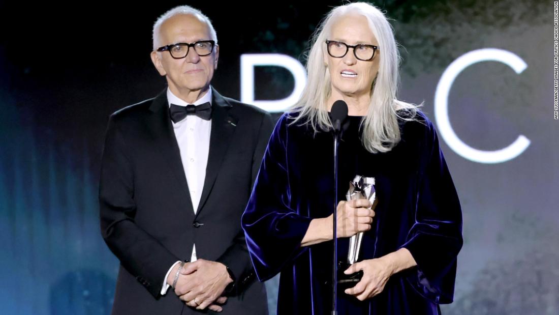 Director Jane Campion apologizes for ‘thoughtless’ comment about Venus and Serena Williams – CNN